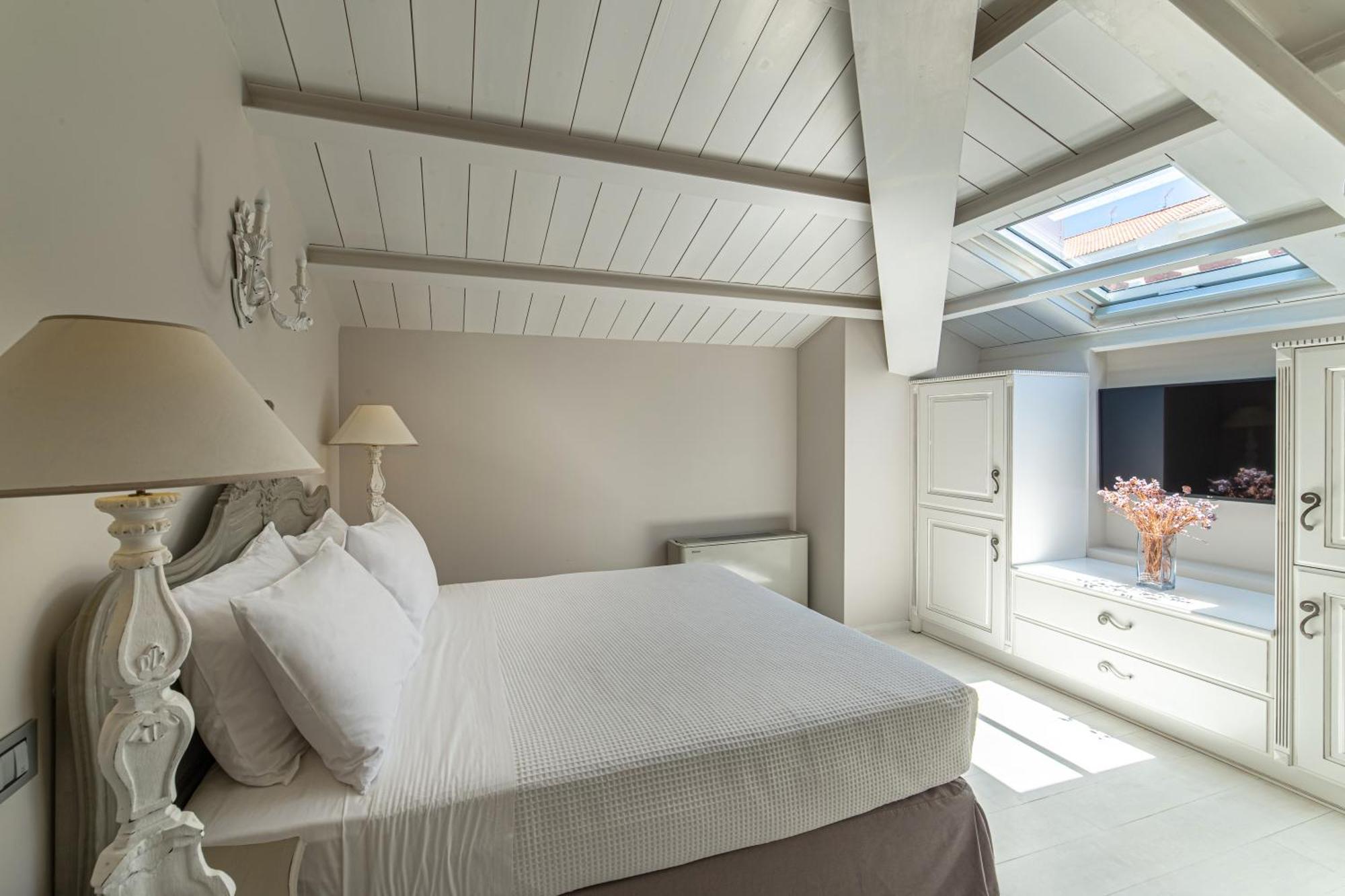 Micra Anglia Boutique Hotel & Spa Ándros Kültér fotó