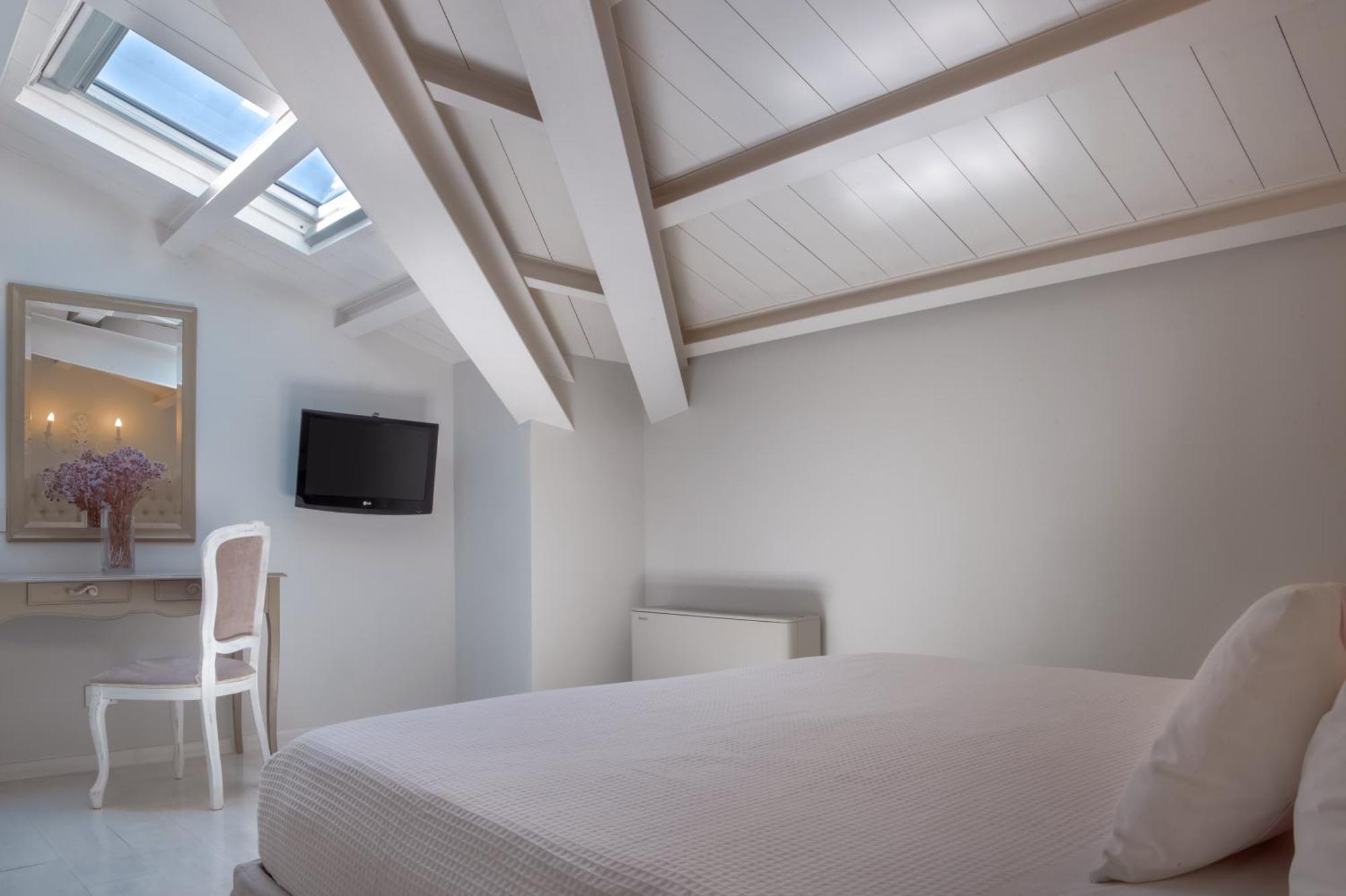 Micra Anglia Boutique Hotel & Spa Ándros Kültér fotó