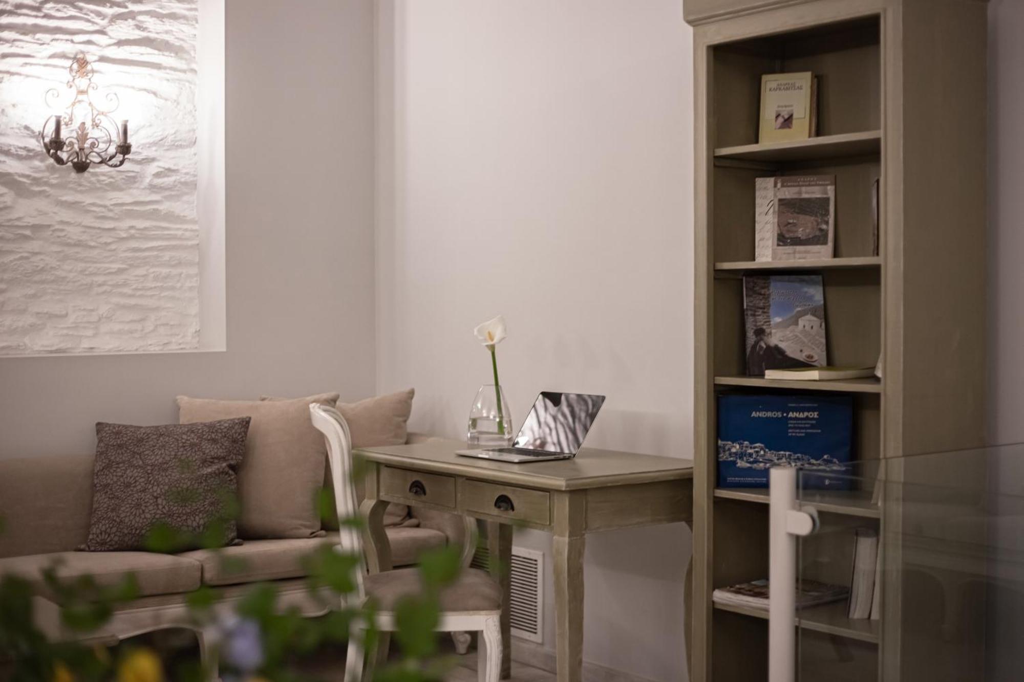 Micra Anglia Boutique Hotel & Spa Ándros Kültér fotó