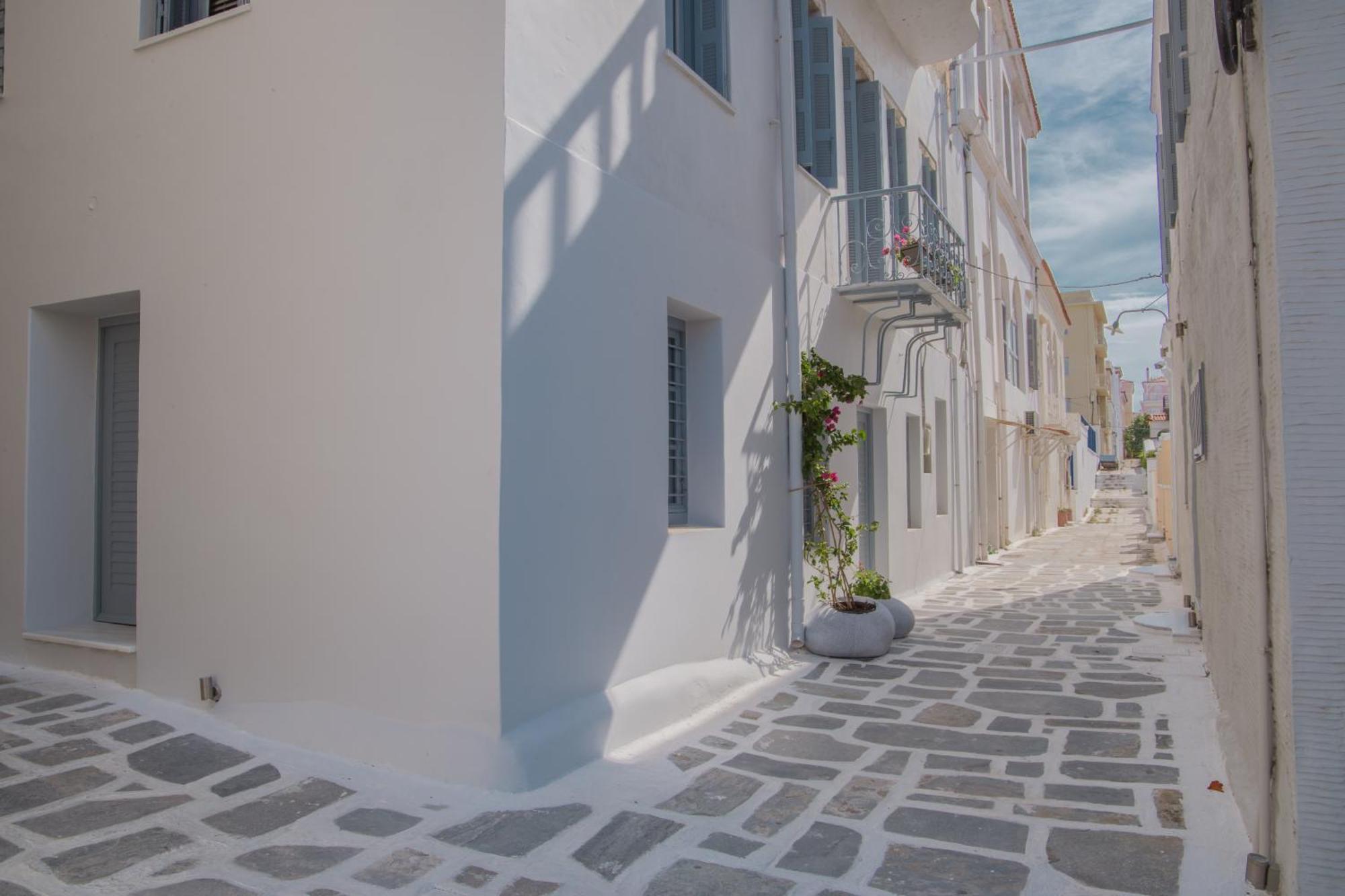 Micra Anglia Boutique Hotel & Spa Ándros Kültér fotó