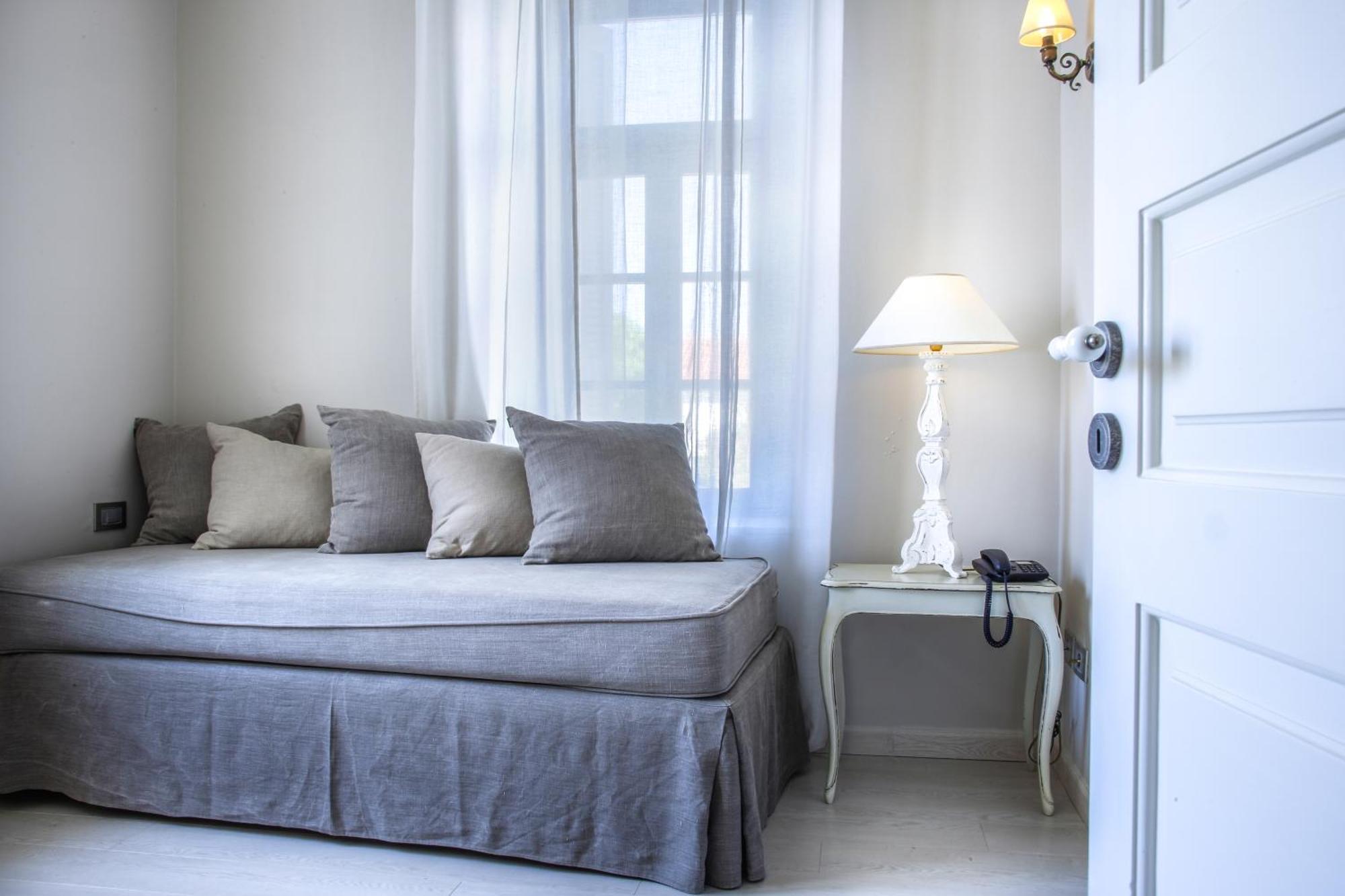 Micra Anglia Boutique Hotel & Spa Ándros Kültér fotó