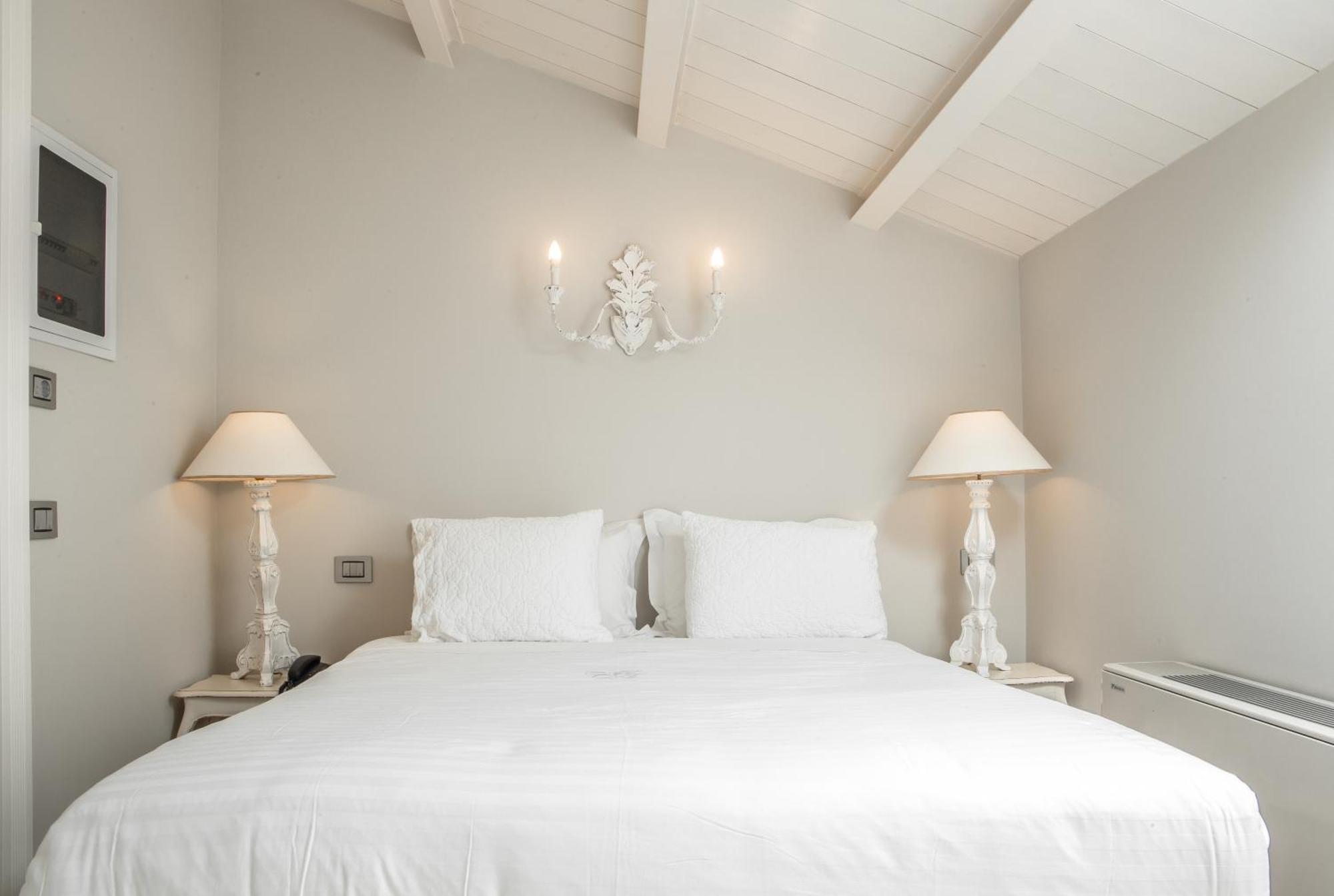 Micra Anglia Boutique Hotel & Spa Ándros Kültér fotó