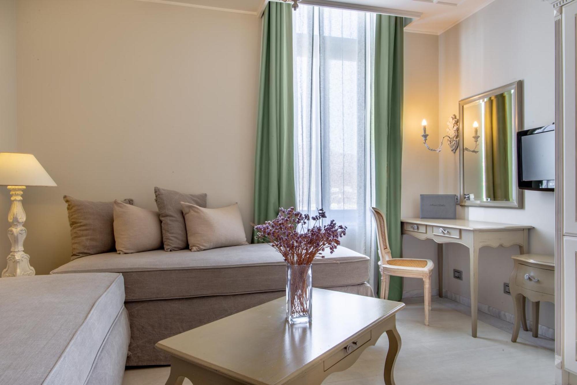 Micra Anglia Boutique Hotel & Spa Ándros Kültér fotó